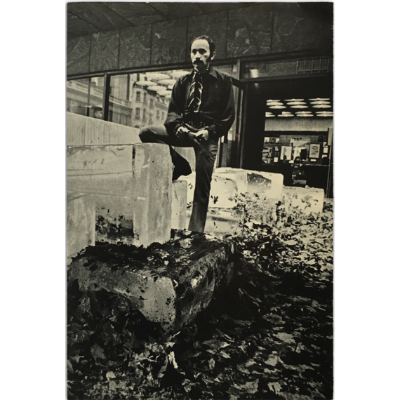 Rafael Ferrer [Raphael Ferrer]. Galerie M. E. Thelen, Essen, [October 1969]