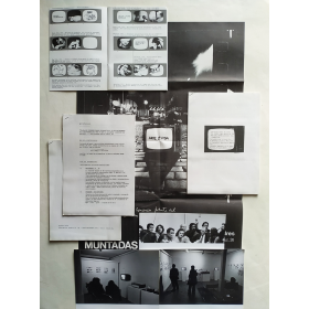 Muntadas. Trabajos presentados durante el 12 de diciembre al 3 de enero de 1974-75 en la Galería Vandrés de Madrid